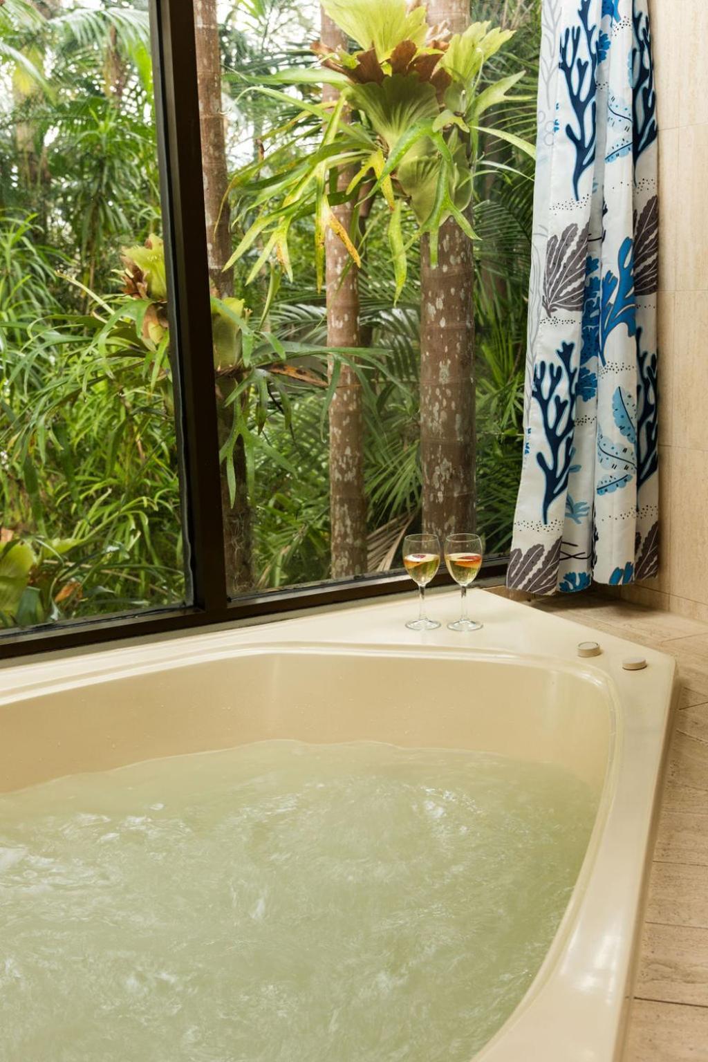 Lake Russell Retreat Emerald Beach Buitenkant foto